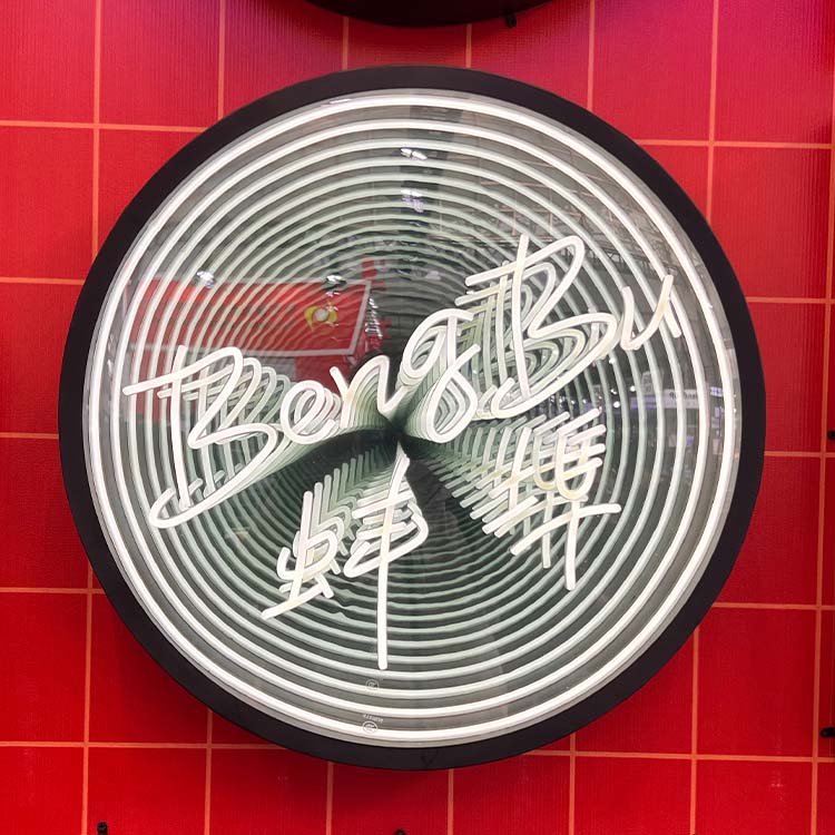 Insegna LED Neon Personalizzat - Neon Sign Party recensione e prezzo